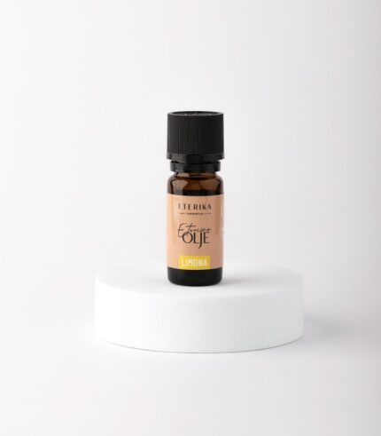 Eterično olje limone za svetlobo in poživitev.